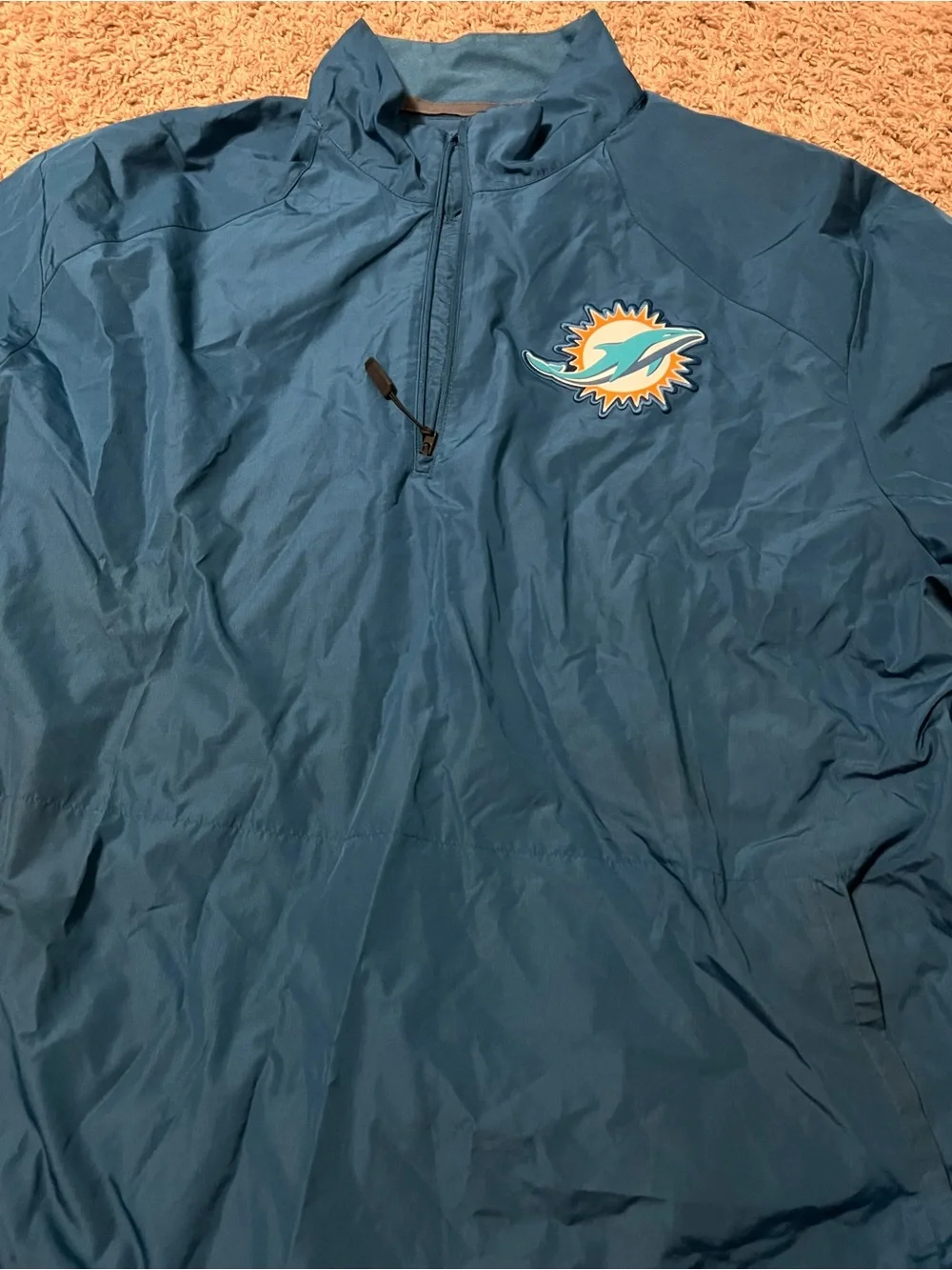 Men Nike dolphins wind breaker